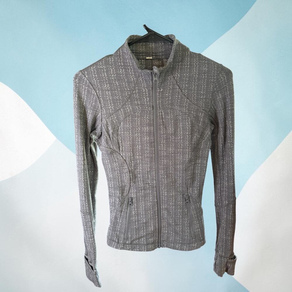 Lululemon Forme jacket - Cuffins Best for a size